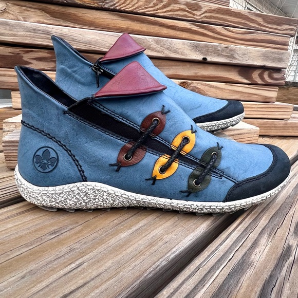 Rieker Liv Blue Ankle Zip Boot! EUC! - Picture 4 of 16